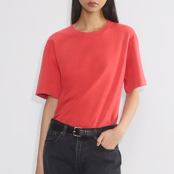 Aritzia Babaton Interlock Cotton Pegasus T-Shirt Cherry Red Size Medium NEW NWT - Picture 9 of 9